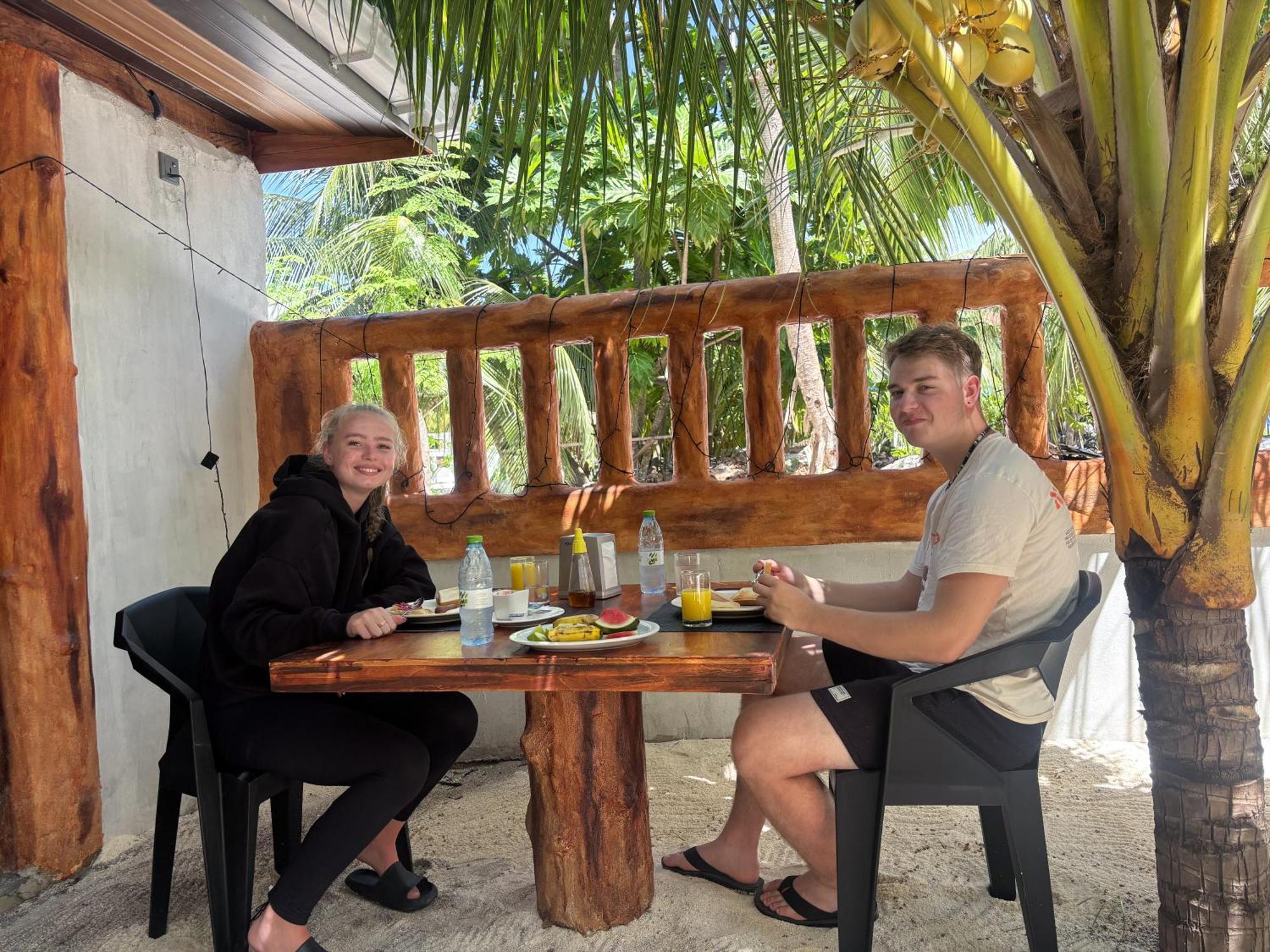 Mathiveri Thundi Inn Екстер'єр фото